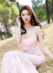 李丽莎 爆火启示录 镜头背后的 袜啵啵 点点爱